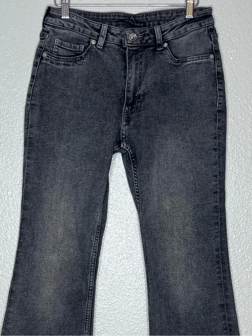 Divided Mid-Rise Washed Stretch Flare Jeans Sz 10 - Picture 3 of 13